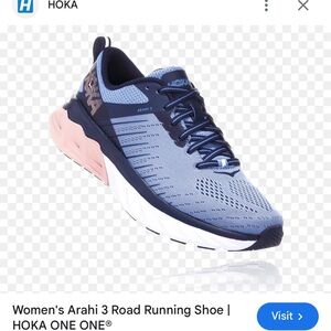HOKA Arahi 3 EUC 8.5